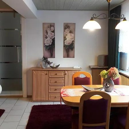 Ferienwohnung-haus-am-wald * Wienrode